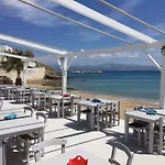 Fisilanis Beachfront Hotel 2*