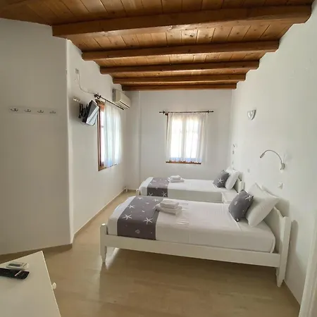 Hotel Fisilanis Beachfront