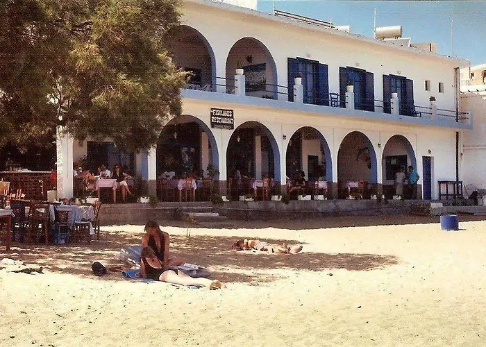 מלון Fisilanis Beachfront