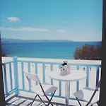 Fisilanis Beachfront Hotel 2*