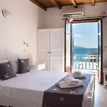 Fisilanis Beachfront