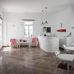 Fisilanis Beachfront Hotel 2*