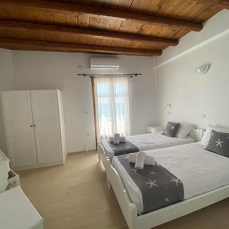 Szálloda Fisilanis Beachfront 2*