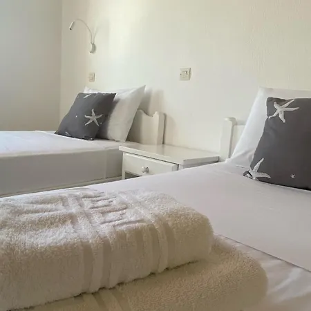 Fisilanis Beachfront Logaras