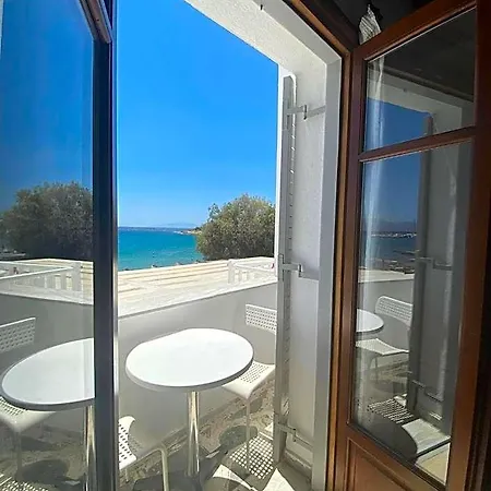 Fisilanis Beachfront 2*