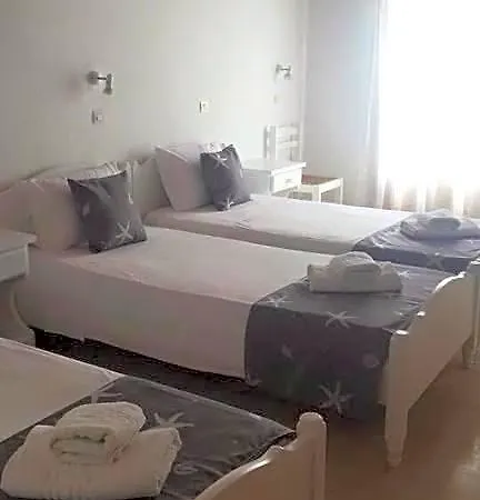 Fisilanis Beachfront 酒店 洛加拉斯