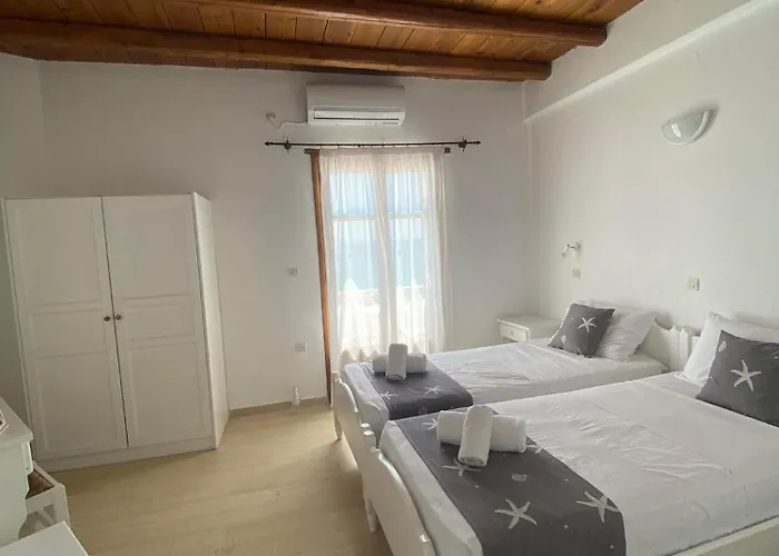 Hotel Fisilanis Beachfront 2*