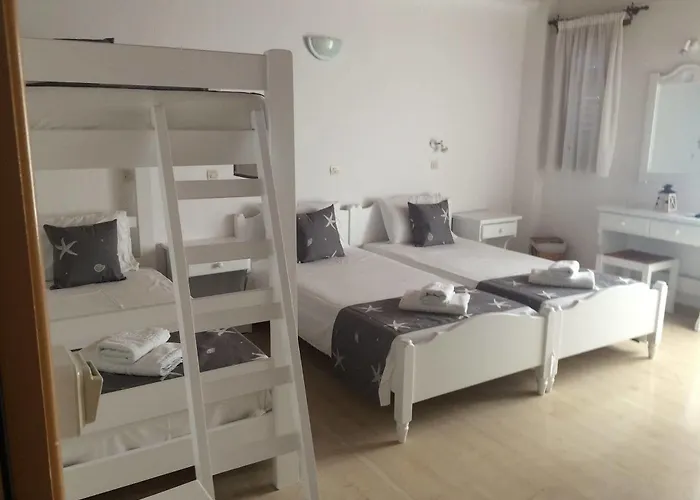 Fisilanis Beachfront Ξενοδοχείο Λογαράς